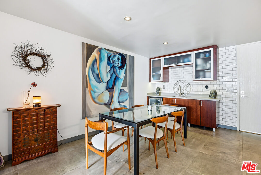 1351 N Crescent Heights Blvd Unit: 116