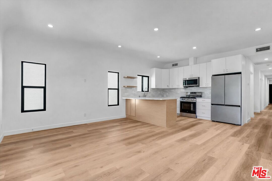 616 N Vista St