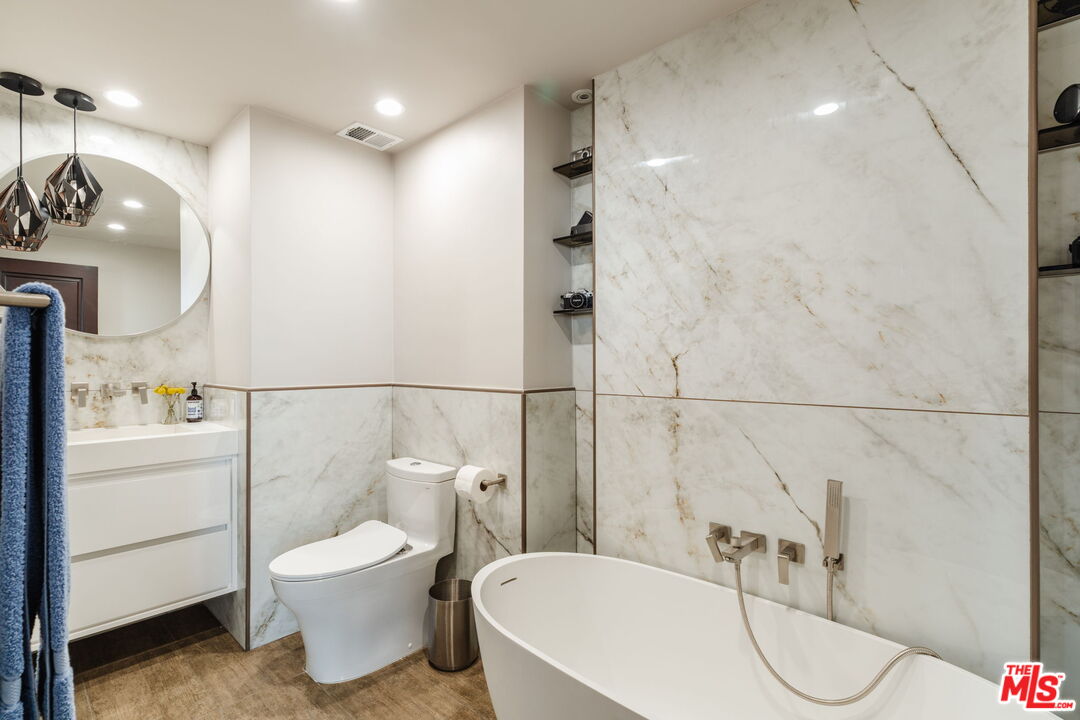 2170 E Century Park Unit: 1805