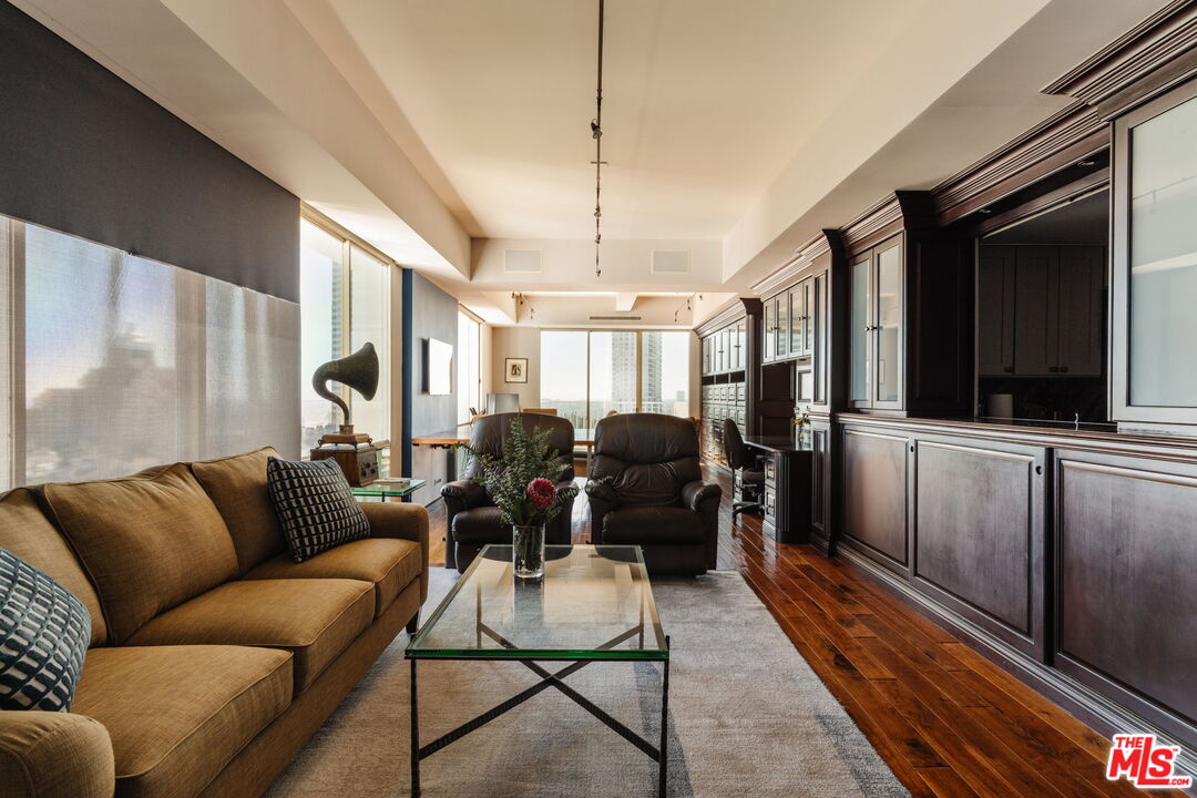 2170 E Century Park Unit: 1805