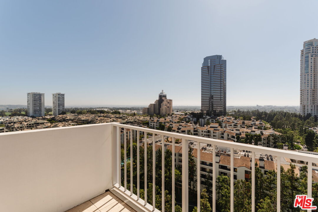 2170 E Century Park Unit: 1805