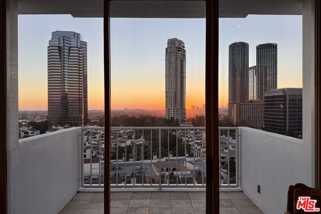 2170 E Century Park Unit: 1805