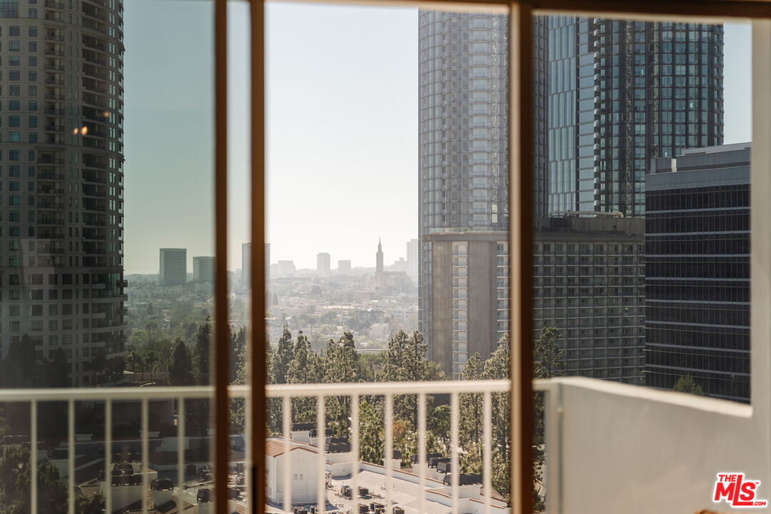 2170 E Century Park Unit: 1805