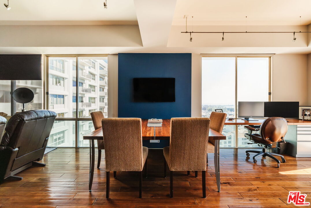 2170 E Century Park Unit: 1805