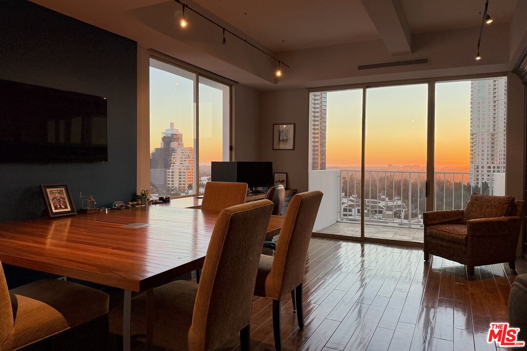 2170 E Century Park Unit: 1805