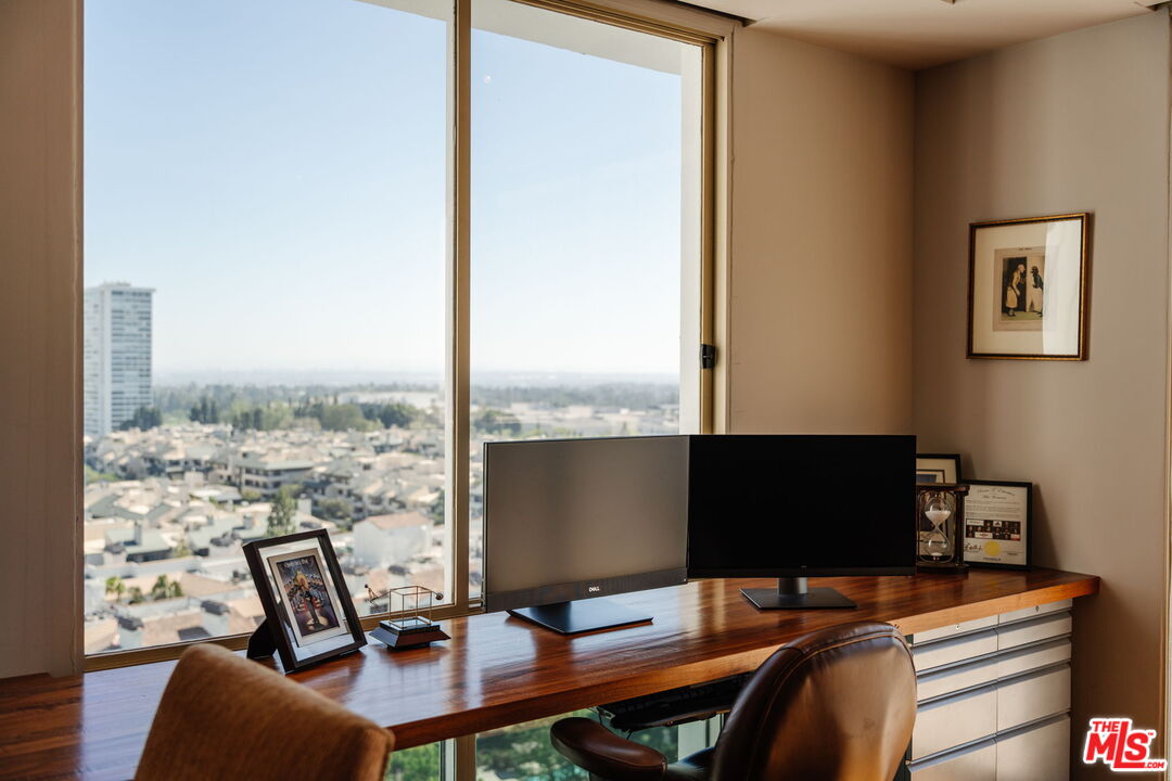 2170 E Century Park Unit: 1805