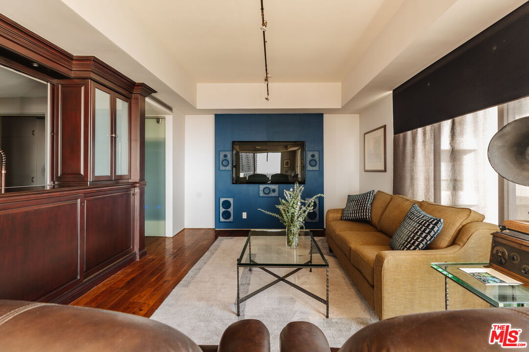 2170 E Century Park Unit: 1805