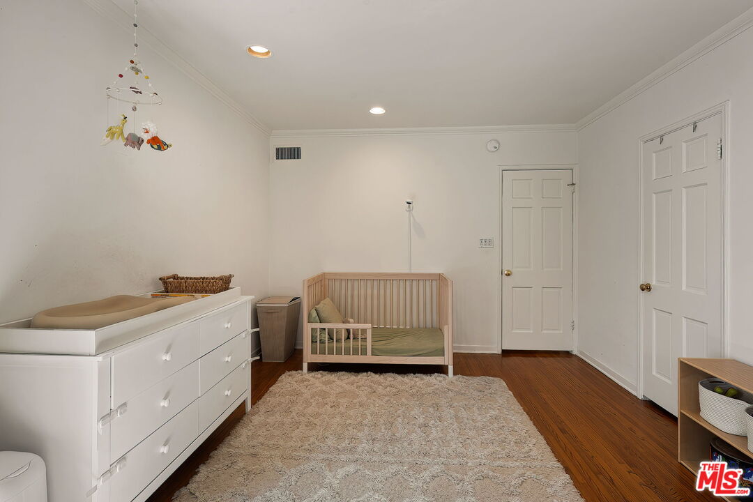 1321 N Hayworth Ave Unit: A