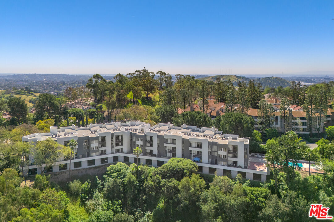 4295 Via Arbolada Unit: 312