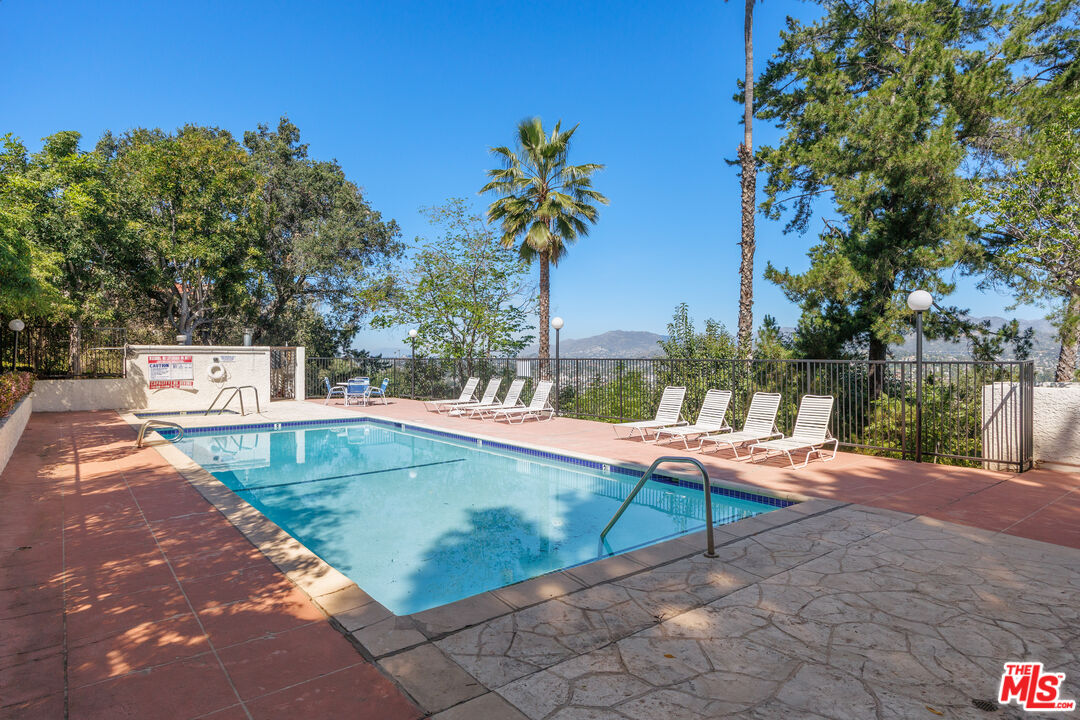 4295 Via Arbolada Unit: 312