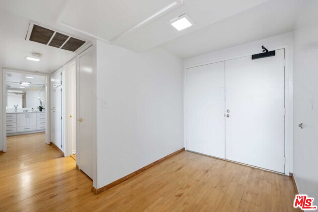 10535 Wilshire Blvd Unit: 1210