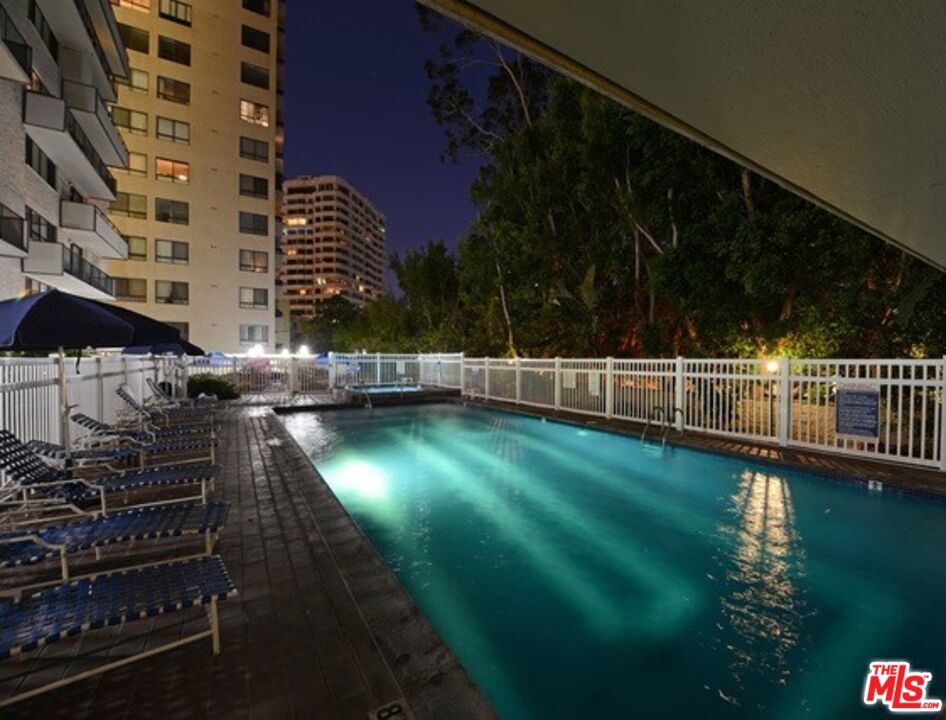 10535 Wilshire Blvd Unit: 1210