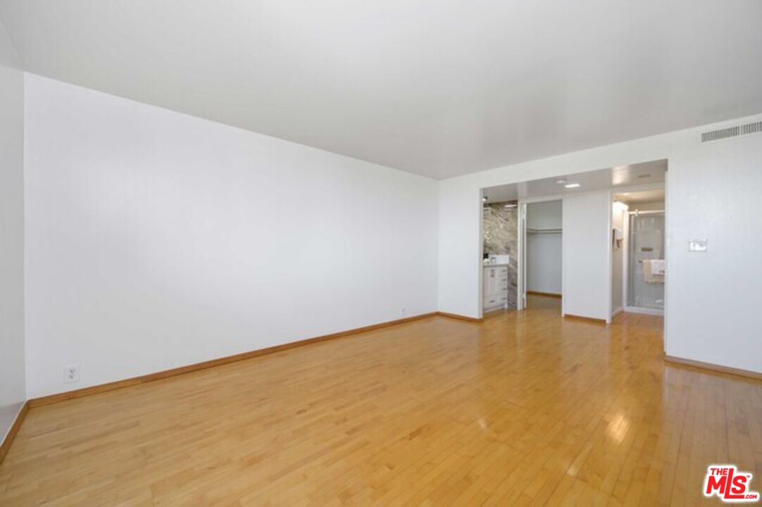 10535 Wilshire Blvd Unit: 1210