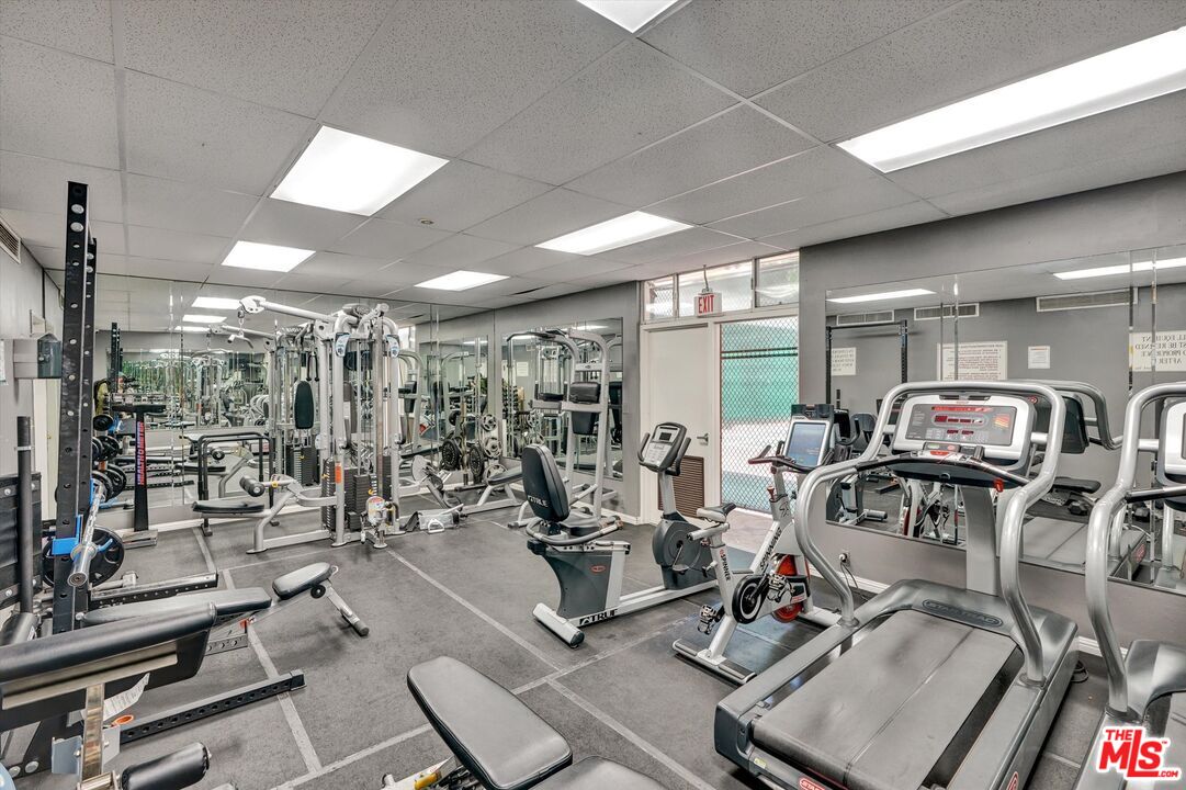 10535 Wilshire Blvd Unit: 1210