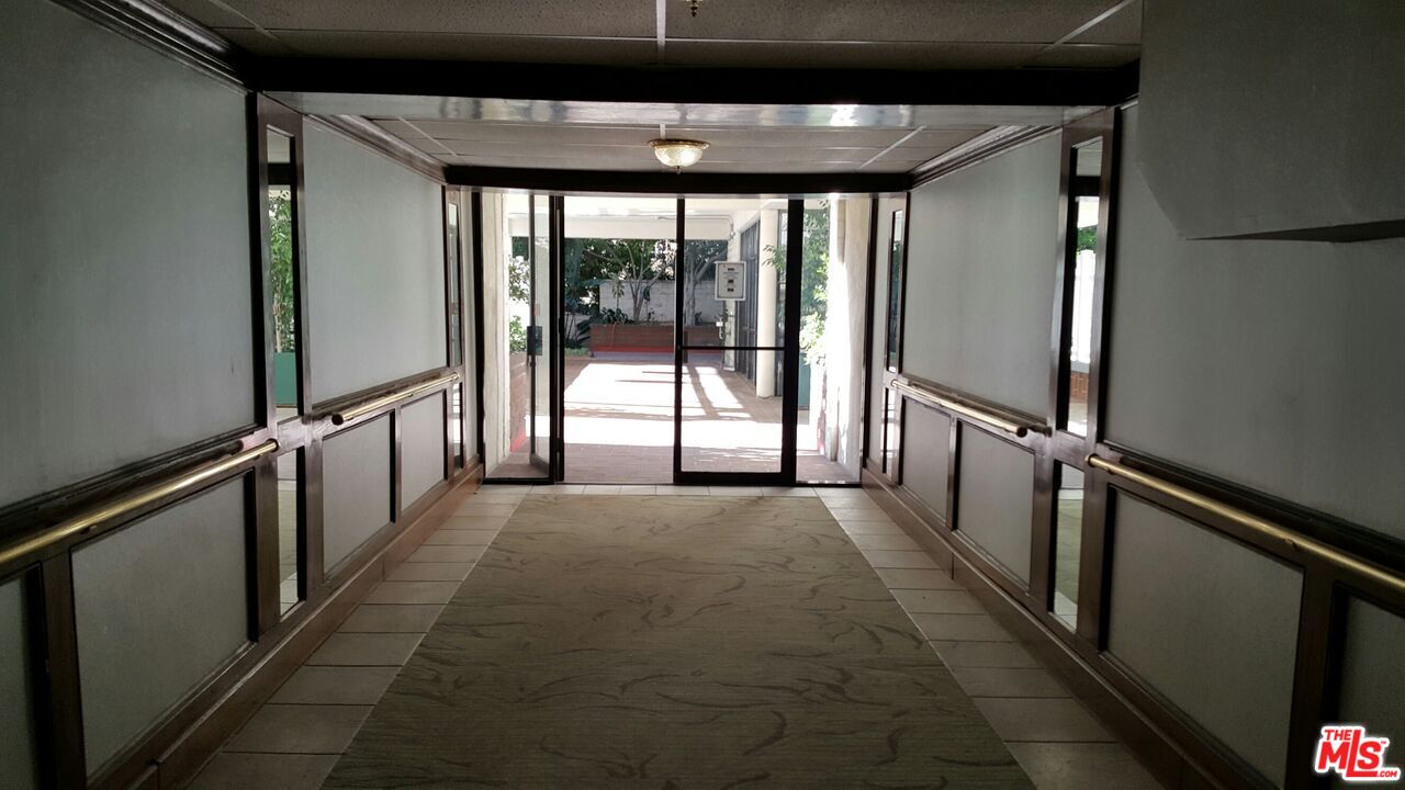 10535 Wilshire Blvd Unit: 1210