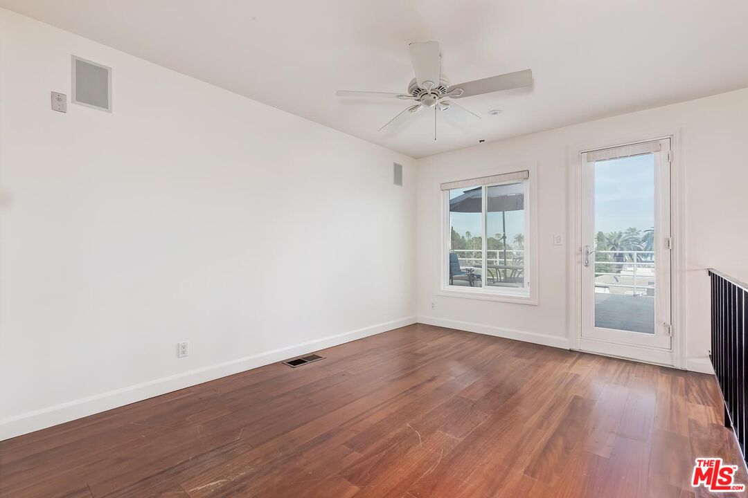 964 Hancock Ave Unit: 302