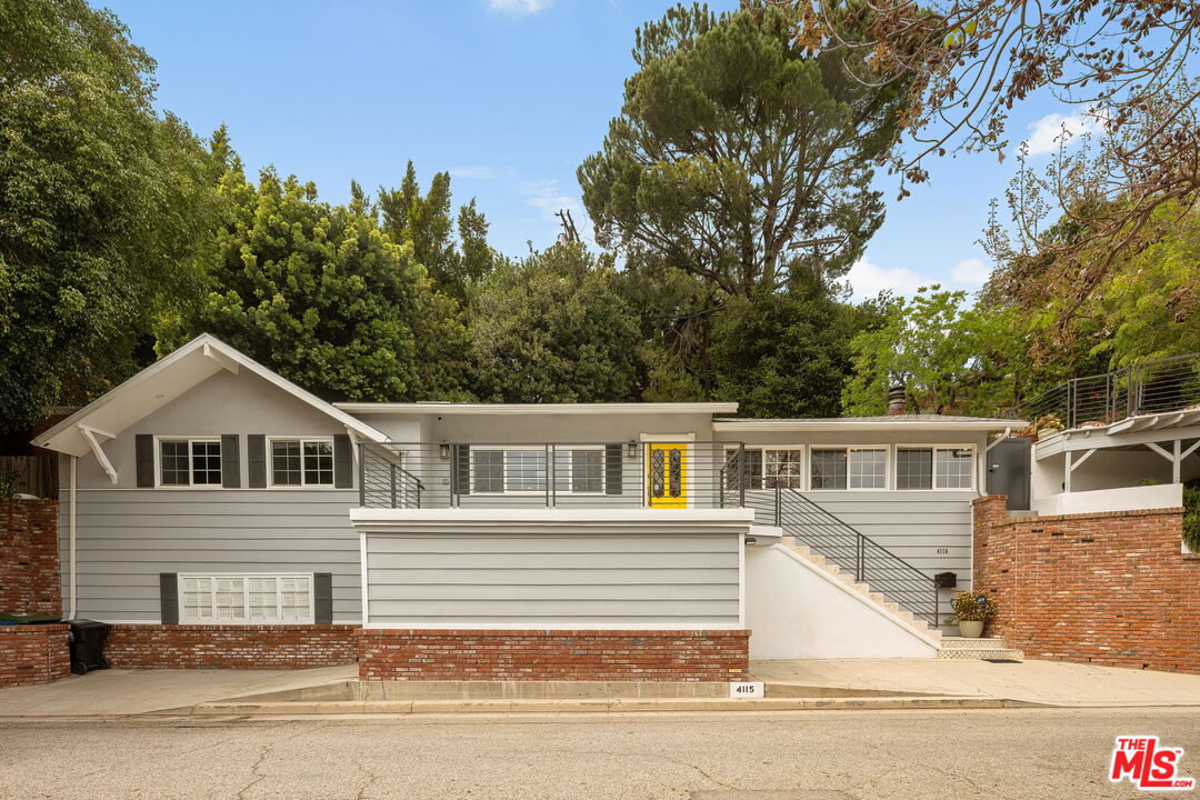 4115 Knobhill Dr