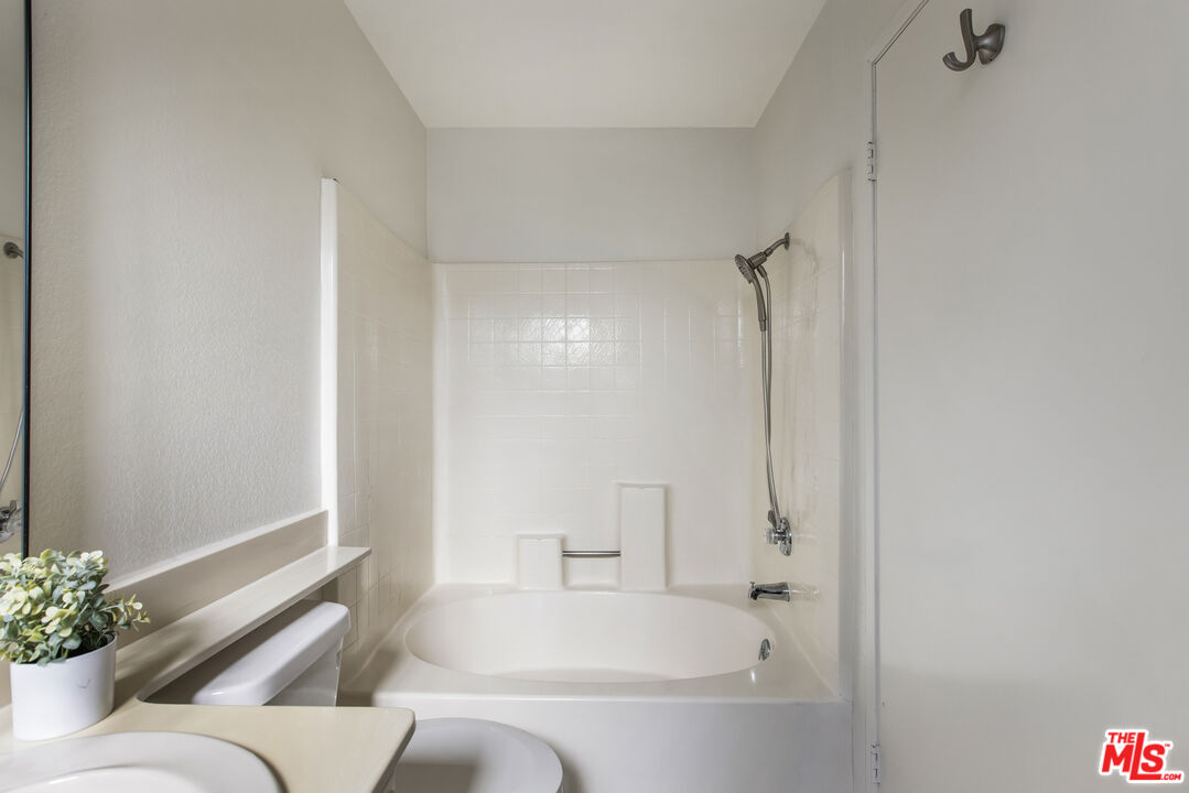 6140 Monterey Rd Unit: 312