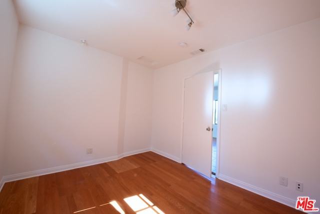 818 N Avenue 52