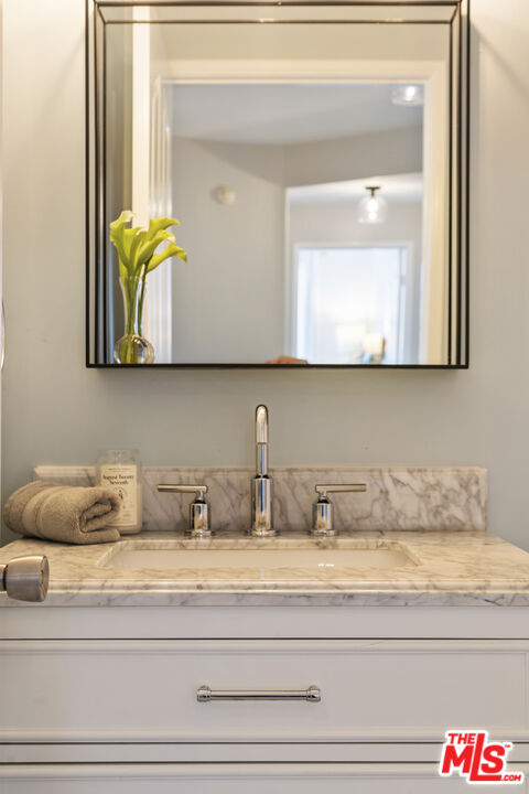 5848 W Olympic Blvd Unit: 102