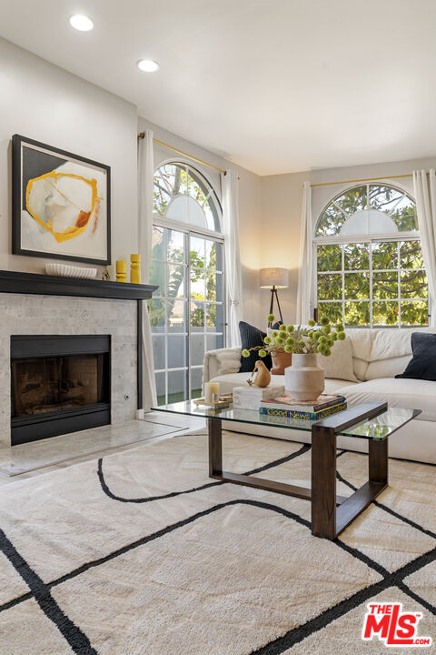 5848 W Olympic Blvd Unit: 102