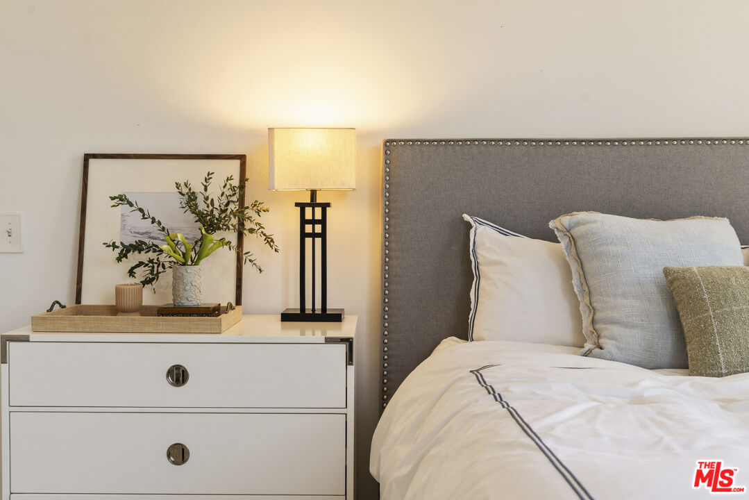 5848 W Olympic Blvd Unit: 102