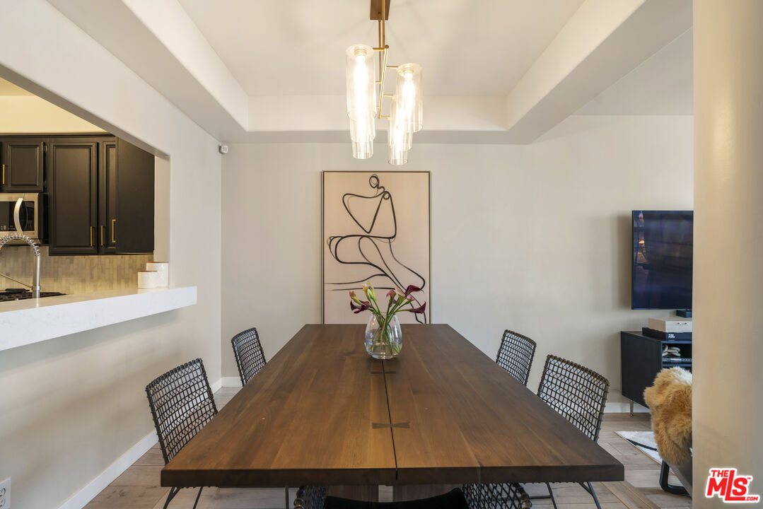 5848 W Olympic Blvd Unit: 102