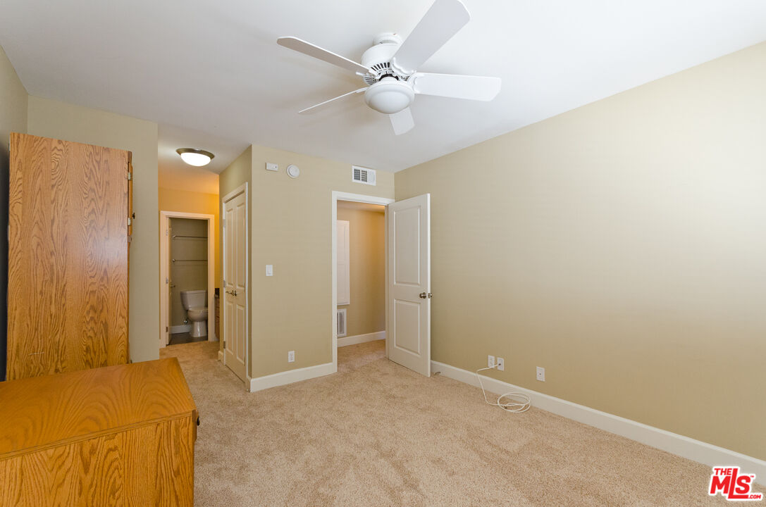 10982 ROEBLING AVE Unit: 461