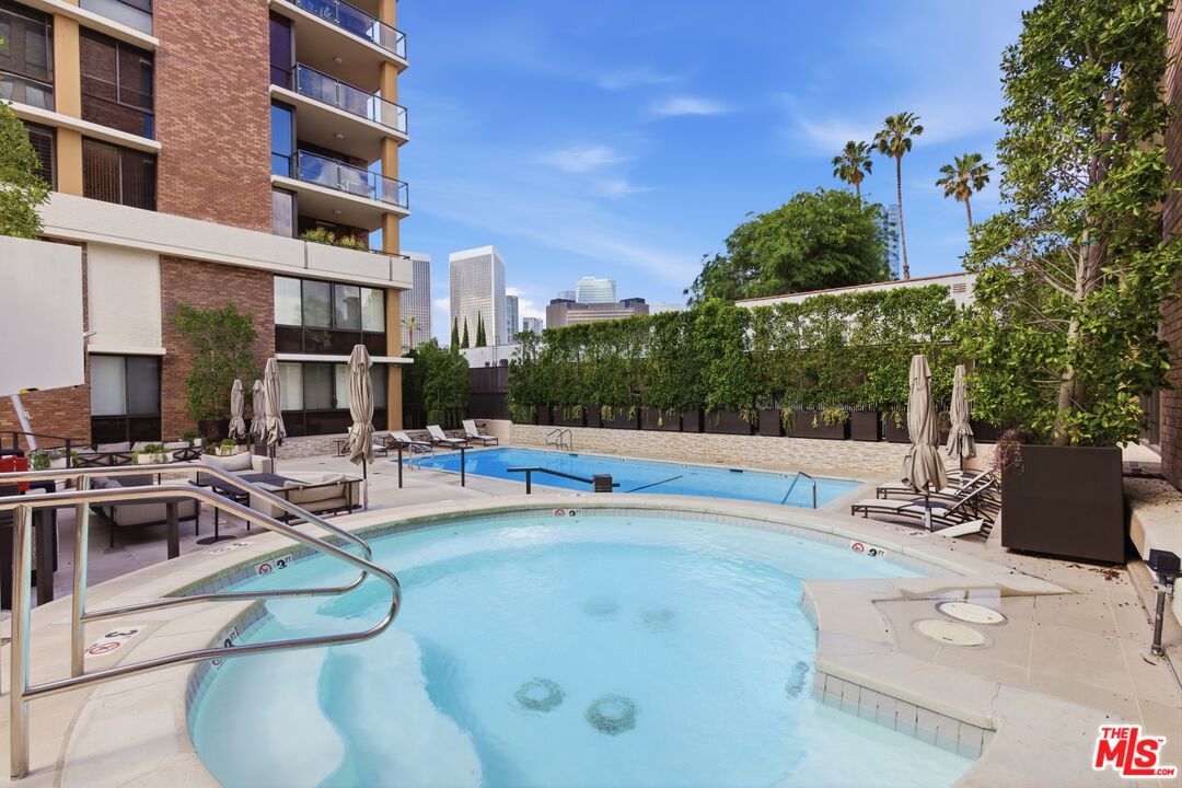 211 S Spalding Dr Unit: 107N