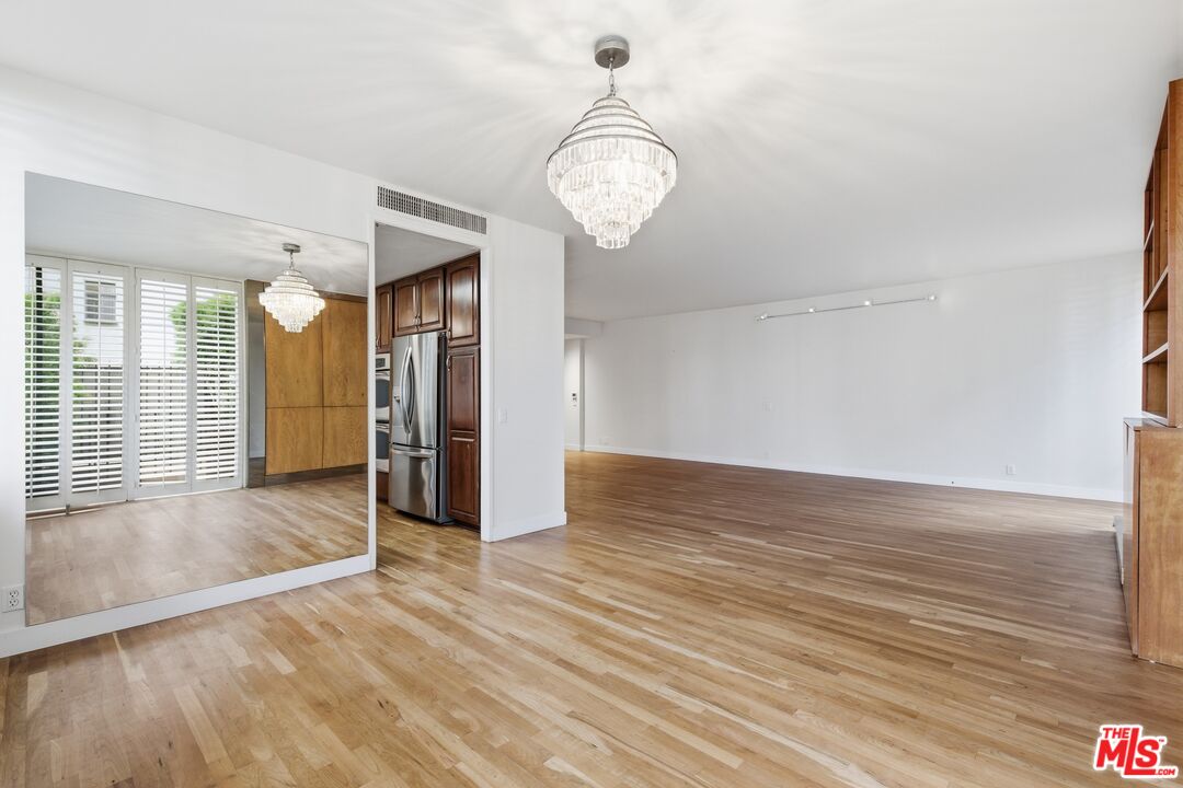 211 S Spalding Dr Unit: 107N