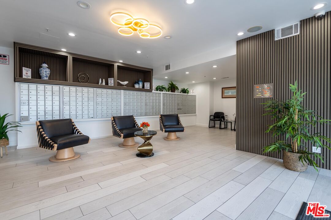 10982 Roebling Ave Unit: 538