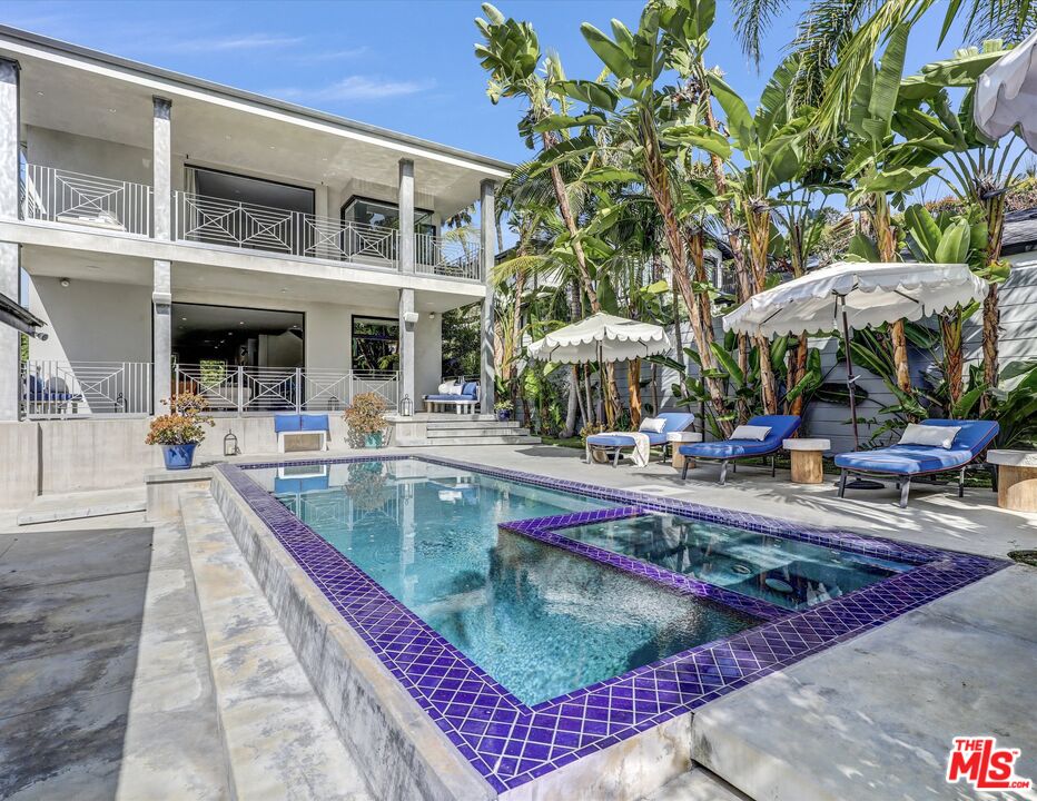 1724 N Sierra Bonita Ave