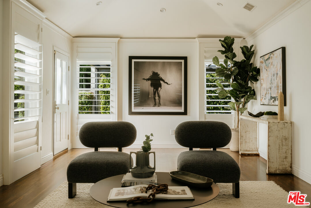 334 Huntley Dr