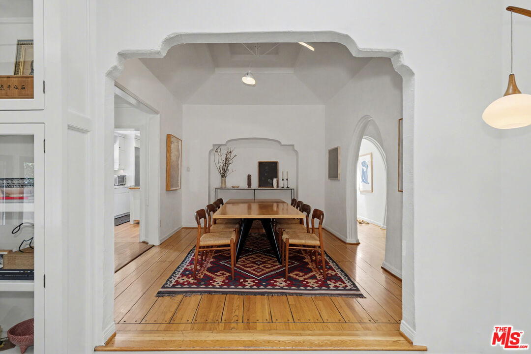 6356 Drexel Ave