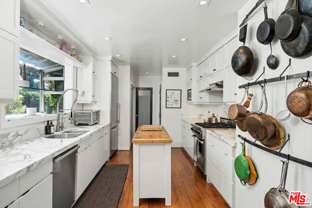 6356 Drexel Ave