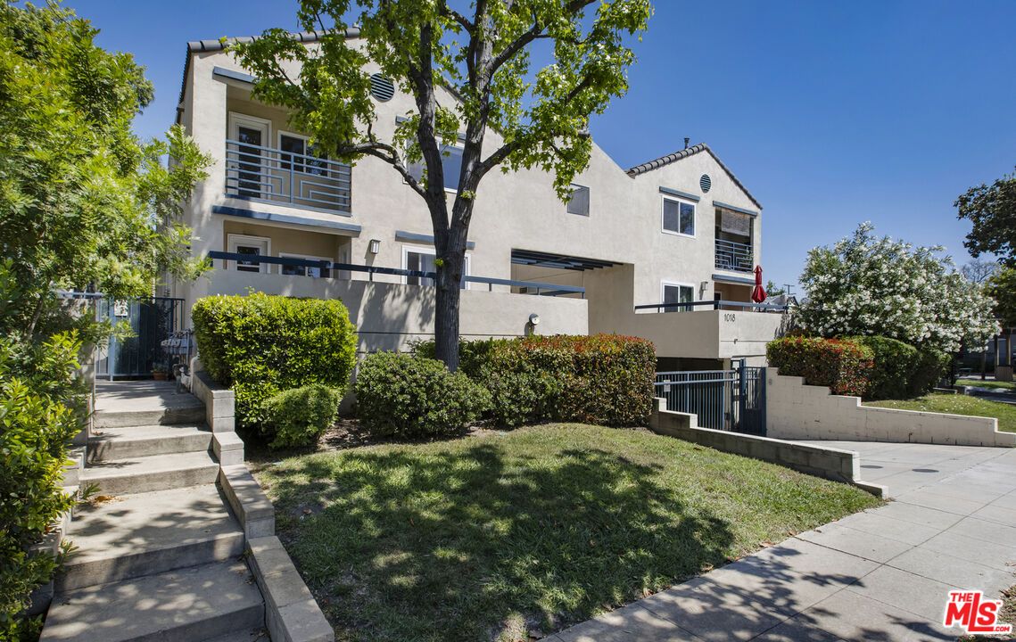 1018 Magnolia St Unit: I