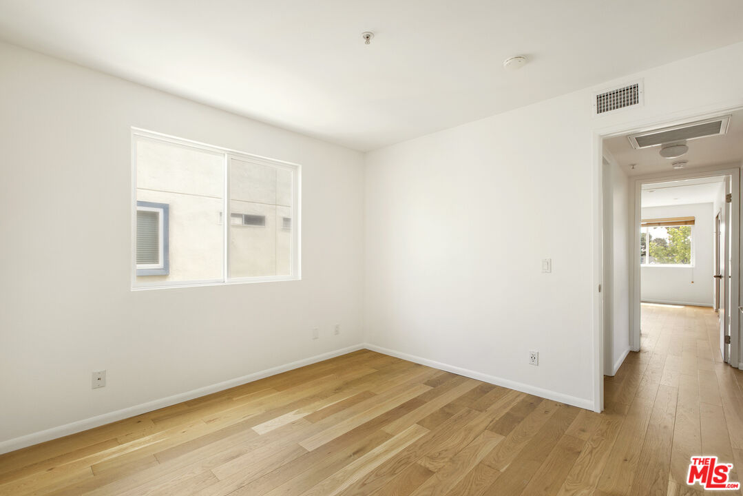 1018 Magnolia St Unit: I