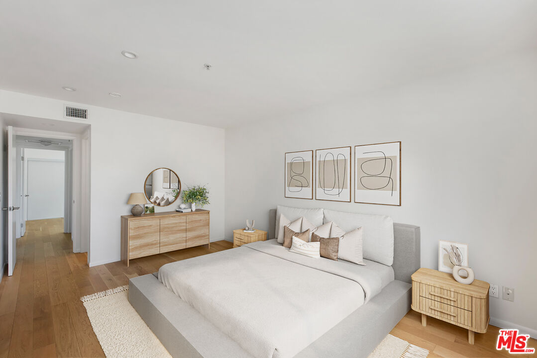 1018 Magnolia St Unit: I