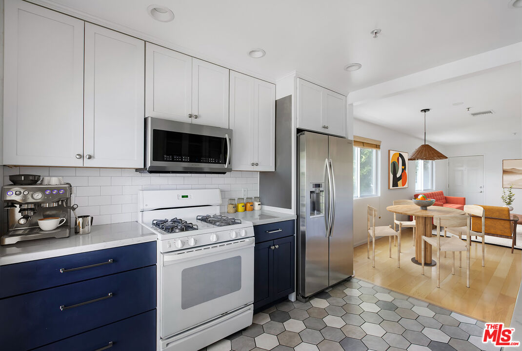 1018 Magnolia St Unit: I