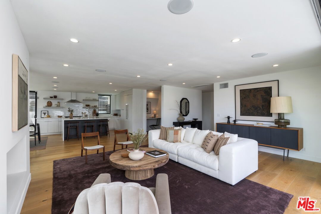 3632 Beverly Ridge Dr