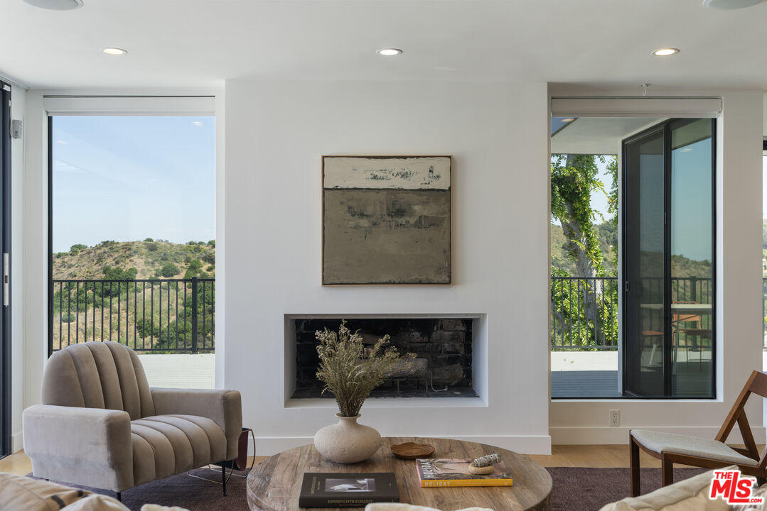 3632 Beverly Ridge Dr