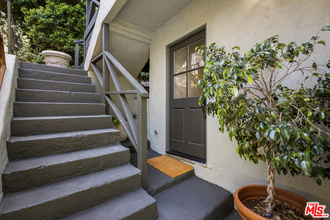 1012 Marion Dr