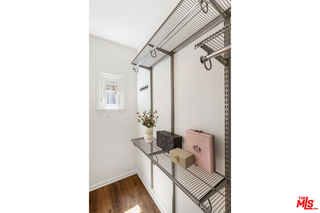 1012 Marion Dr