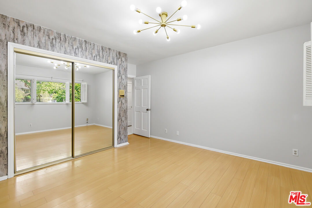 11410 Canton Dr