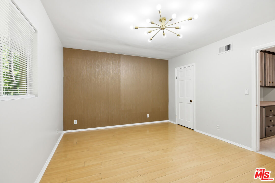 11410 Canton Dr
