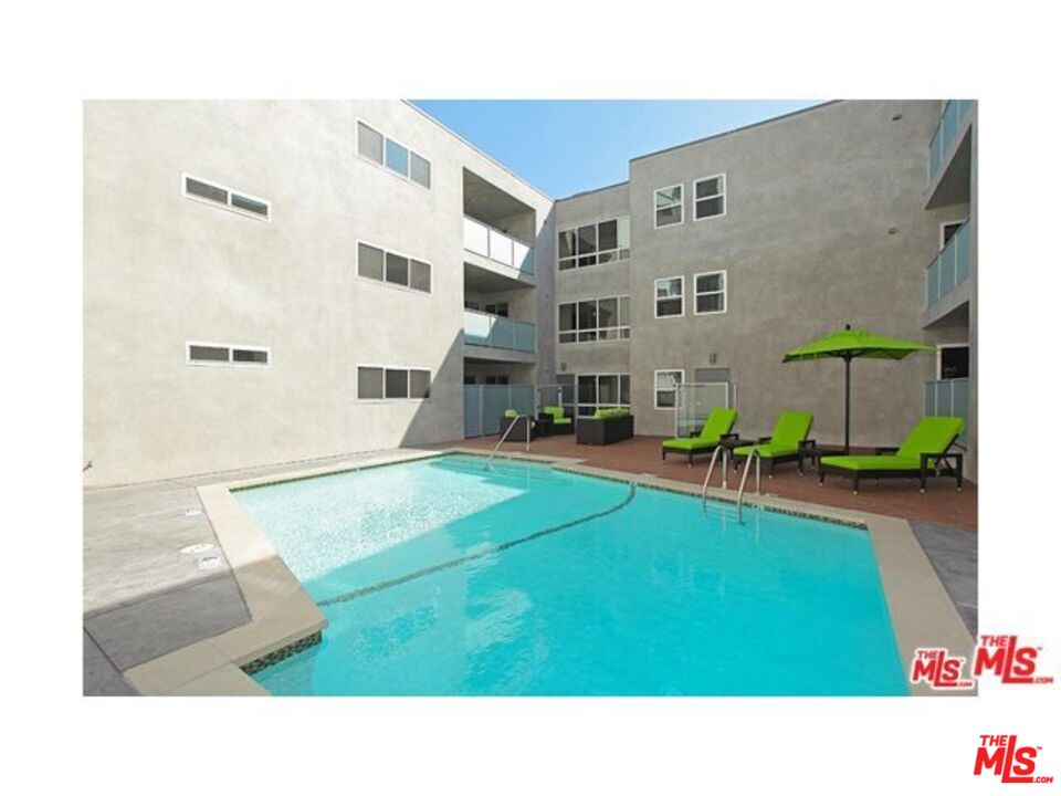 11657 Chenault St Unit: 104 -105