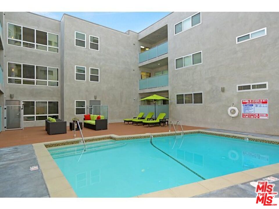 11657 Chenault St Unit: 104 -105