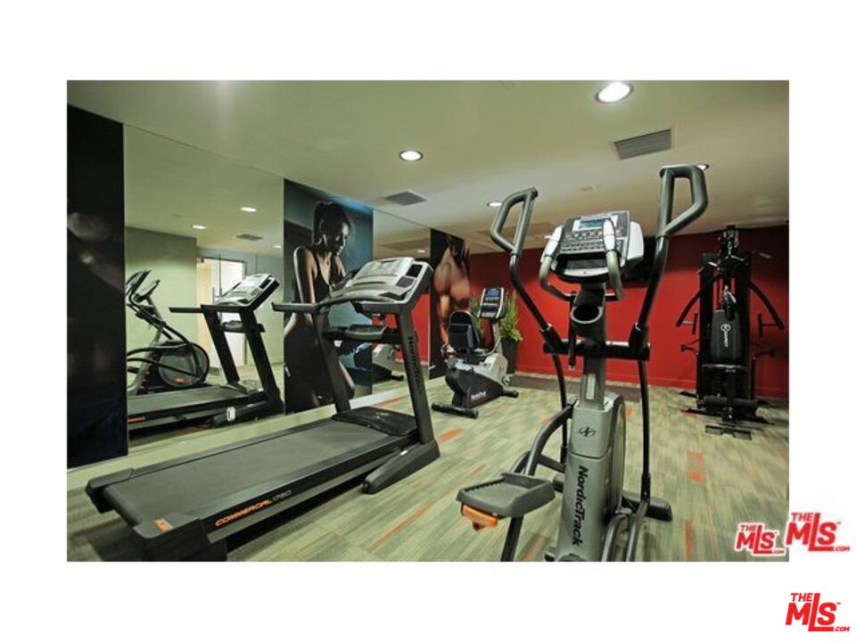 11657 Chenault St Unit: 104 -105