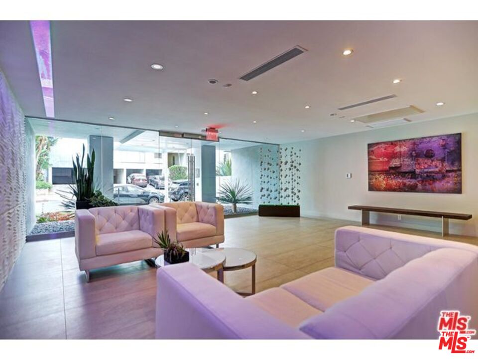 11657 Chenault St Unit: 104 -105