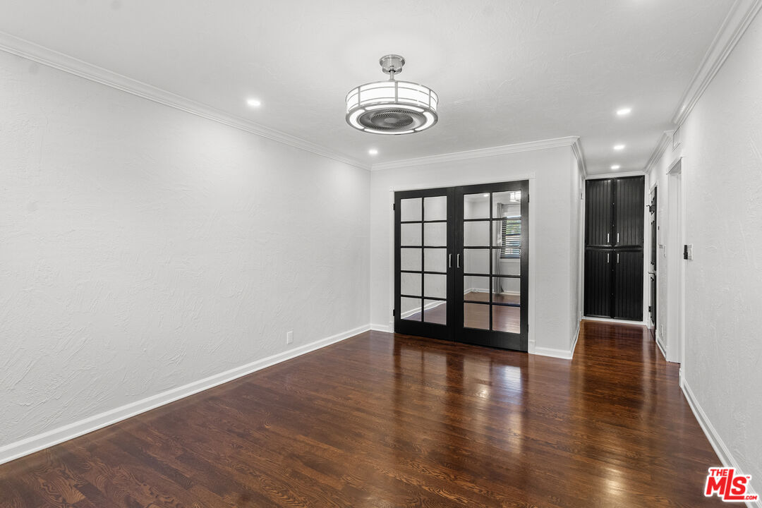 1118 Cardiff Ave Unit: 7